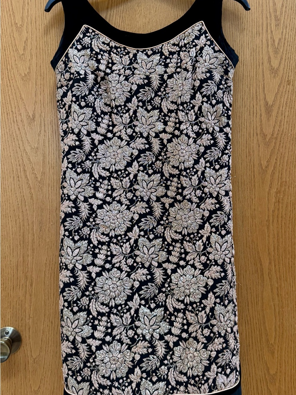 1950s Vintage Black Velvet/Gold Floral Dress